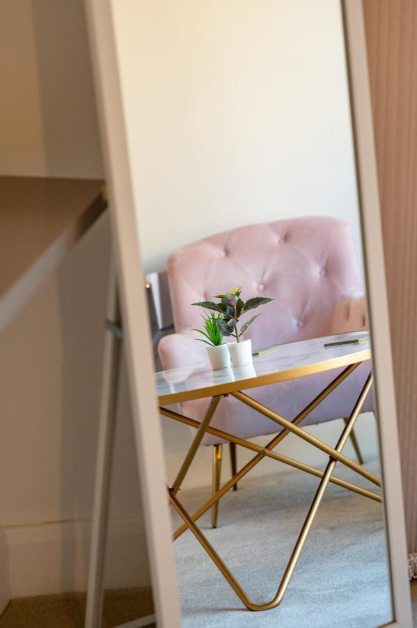 Apartamento Lux 2 Bedrooms - 2 Bathrooms - F7 Londres