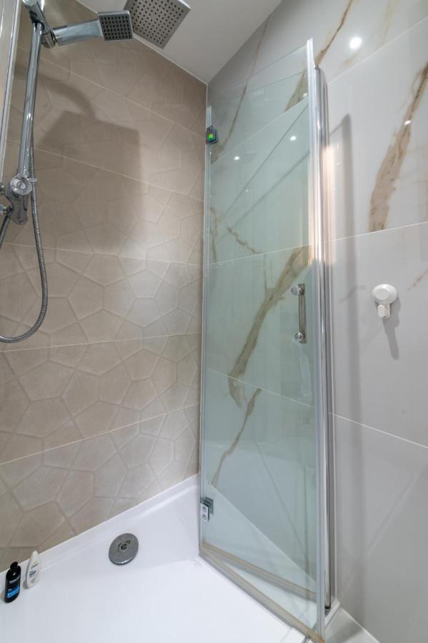 Apartamento Lux 2 Bedrooms - 2 Bathrooms - F7