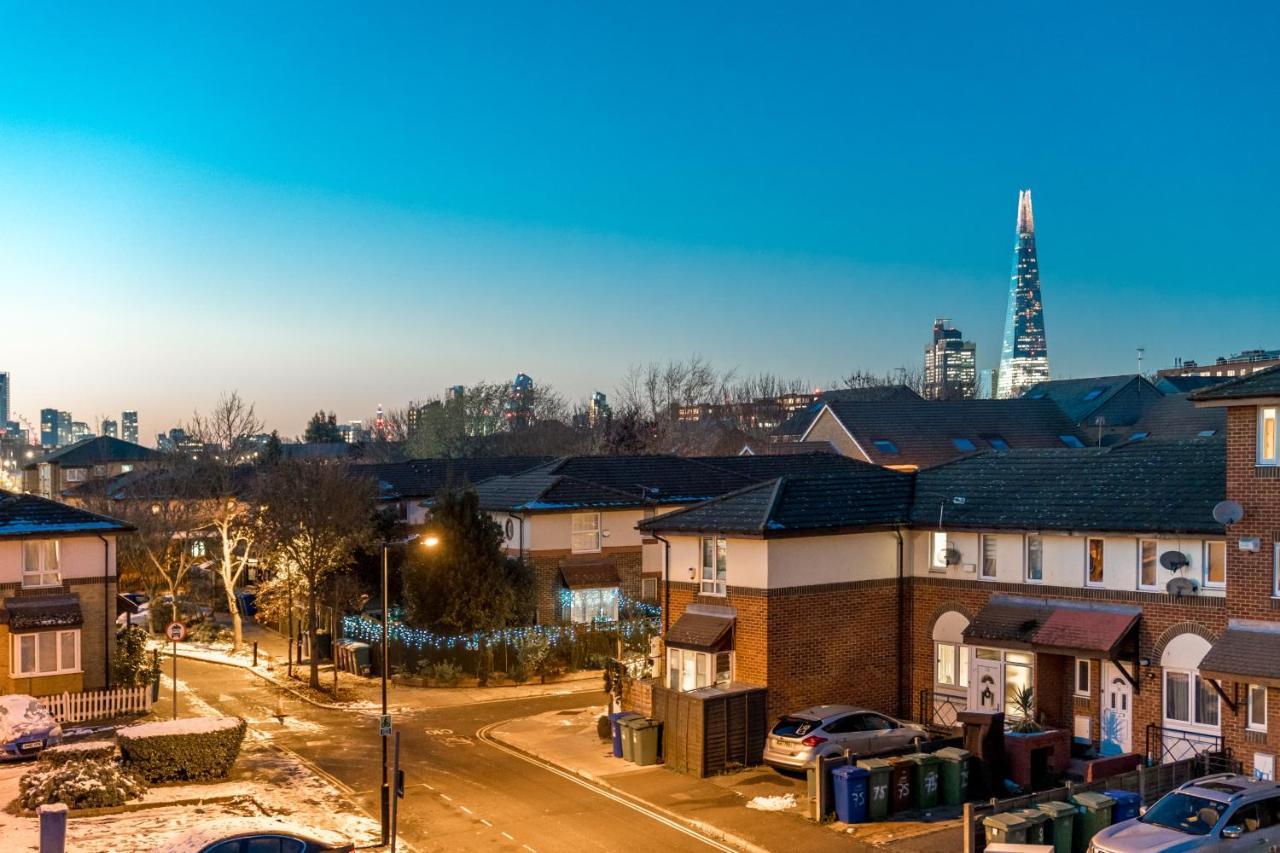 Stunning 1 Bed Apt With Views Of The Shard & Eye Appartement Londen