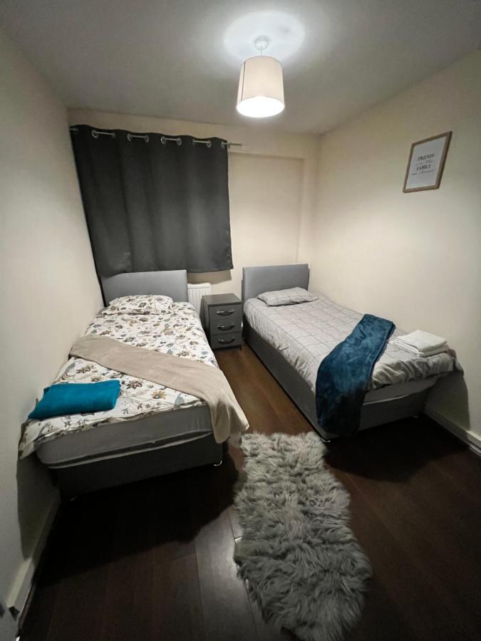 Marble Arch, Oxford Street, Edgware Road Apartment London