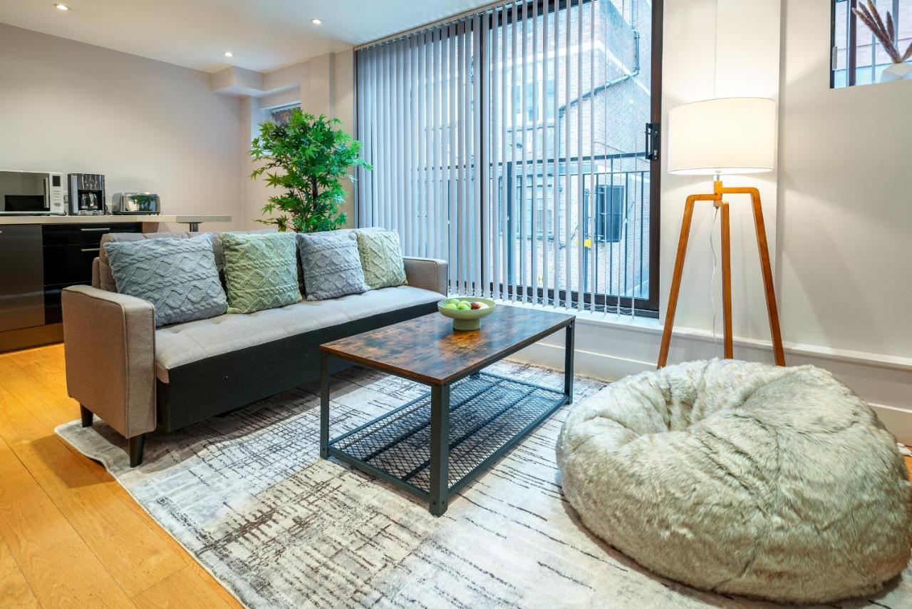 Immaculate 3-bed House In Londres