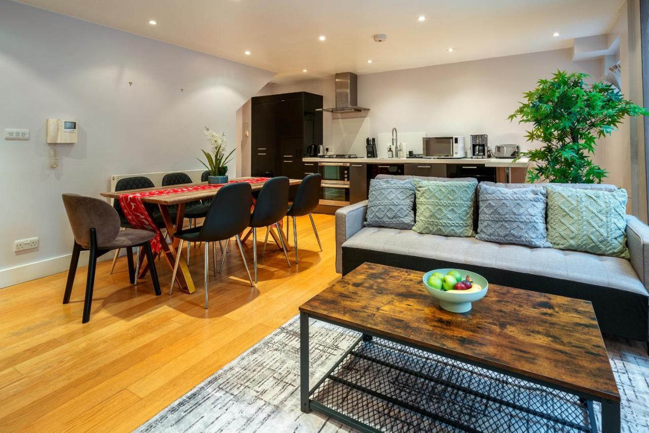 Hébergement de vacances Immaculate 3-bed House In *