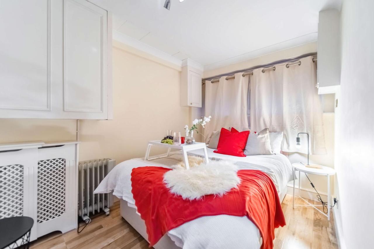 Beatles Mews Town House * London