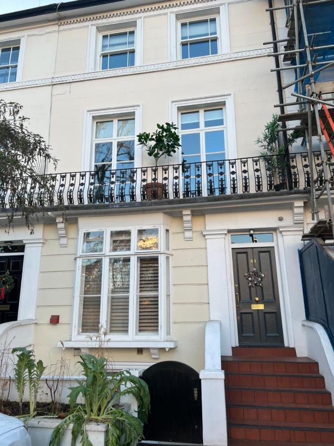 Well-positioned Flat * London