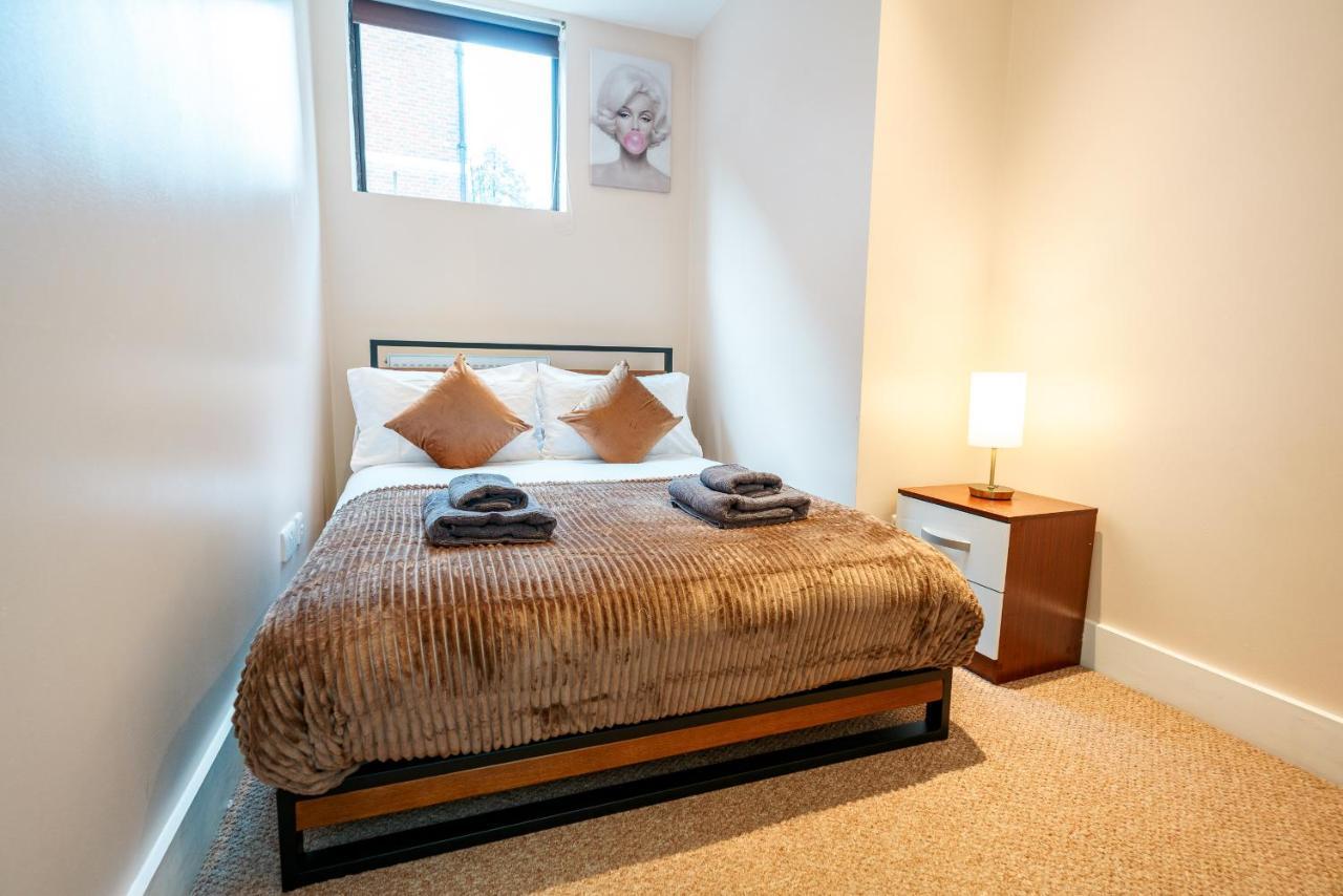 Immaculate 3-bed House In Casa de férias Londres