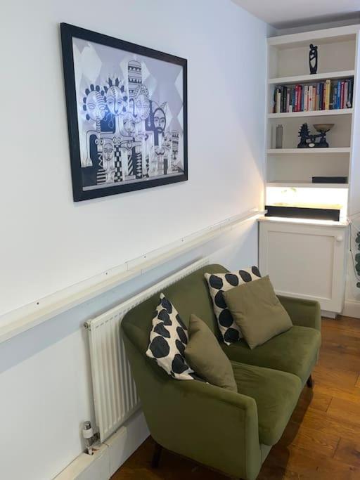 Apartamento Lovely 2-bed With Patio Near Camden