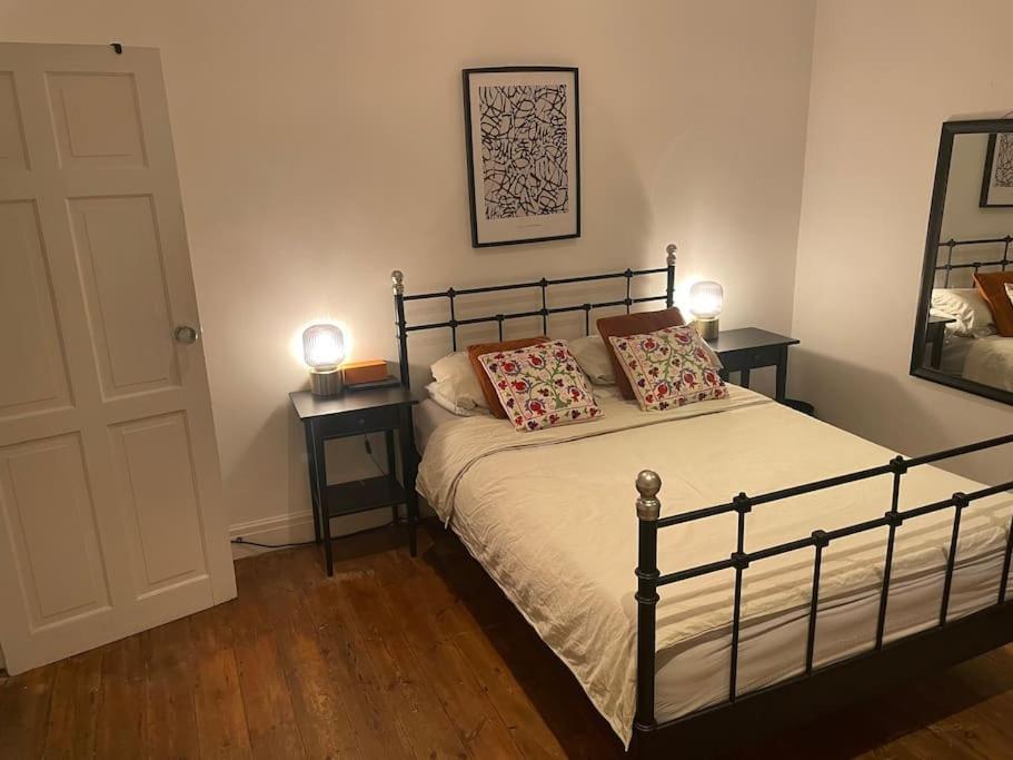 Lovely 2-bed With Patio Near Camden