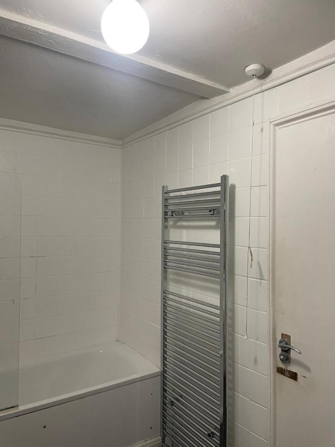 Balham, South Spacious 6, 6 Available Hospedagem domiciliar *