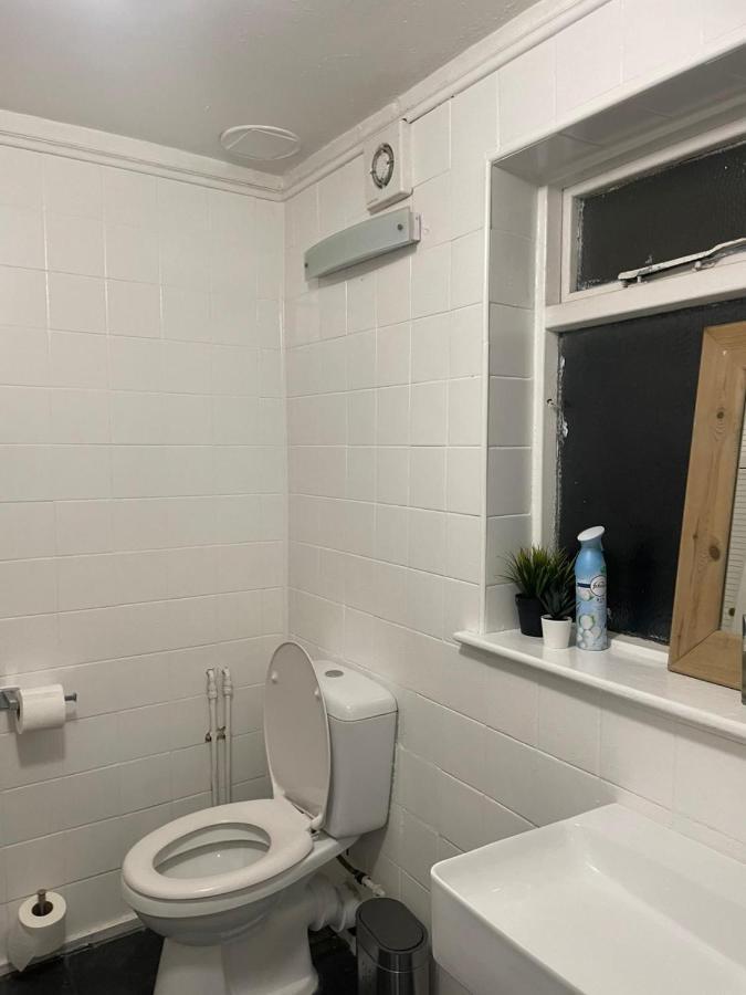 Balham, South Spacious 6, 6 Available Londres