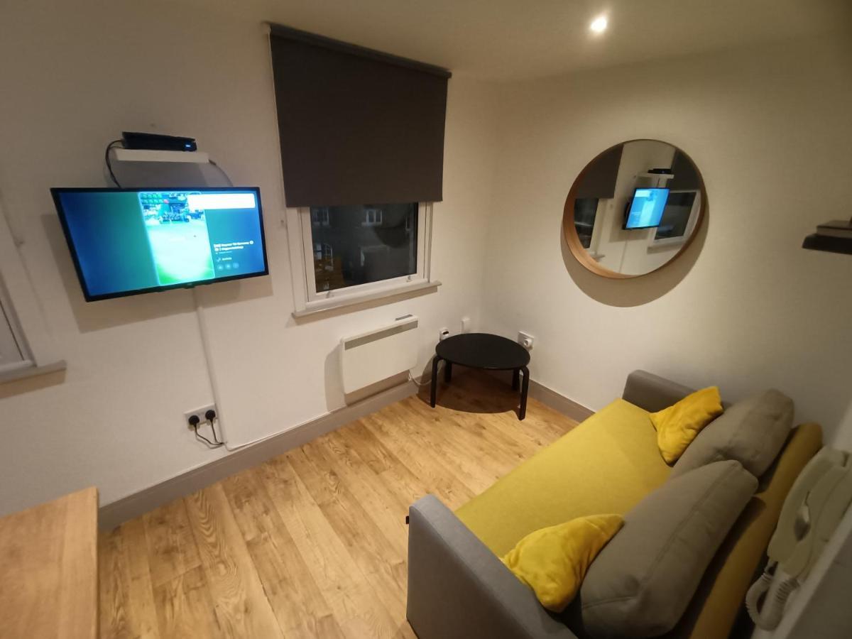 Lovely 1 Bedroom In Apartamento *