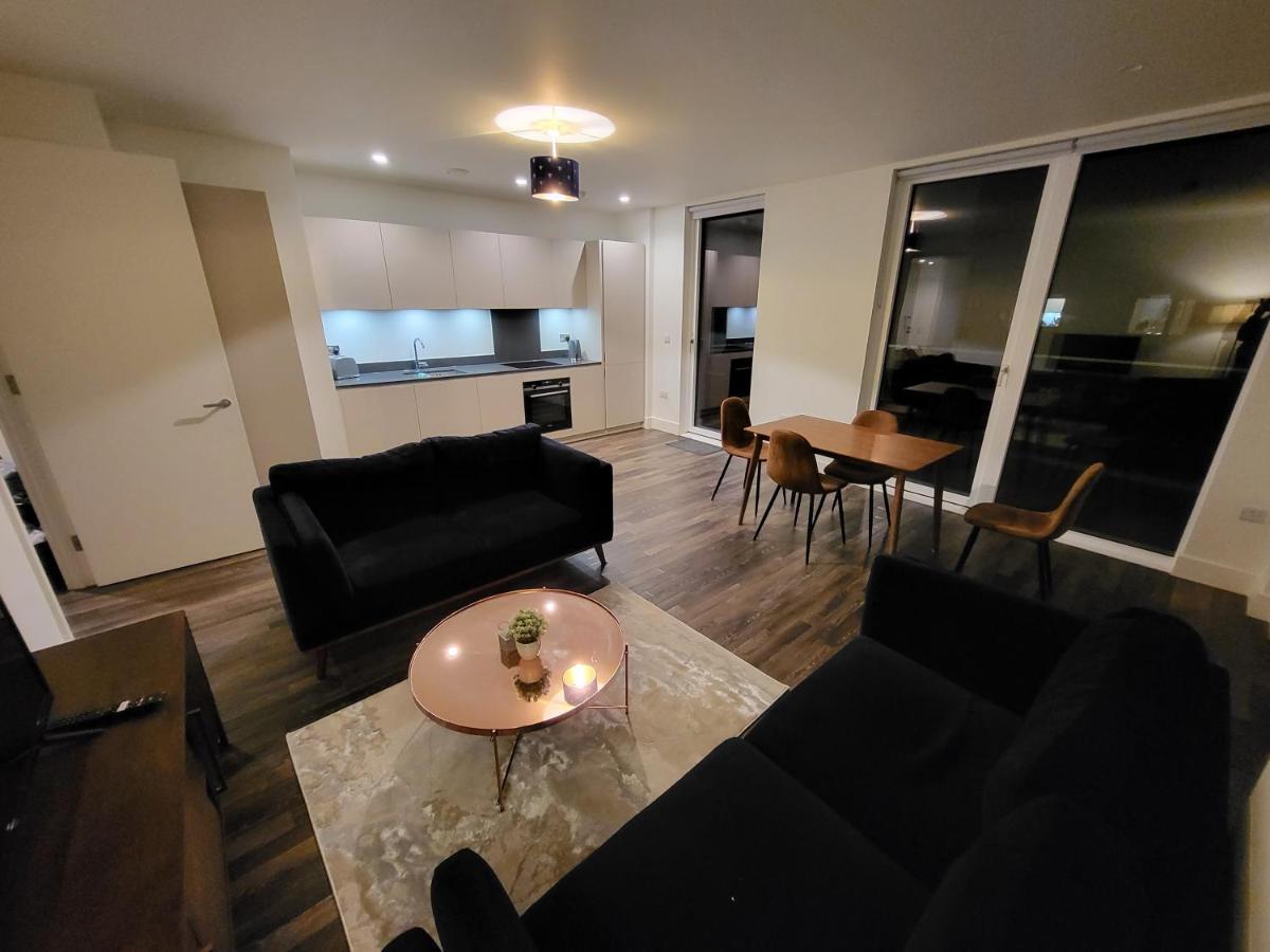 Apartamento 71 Bondway, Parry St, Sw81sf *