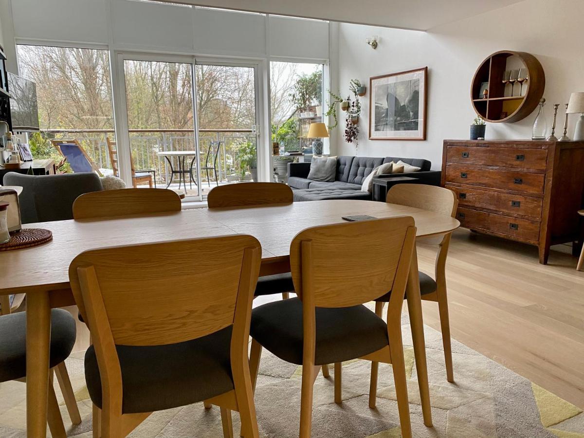 Luxury Canal-front 2 Bedroom Loft *