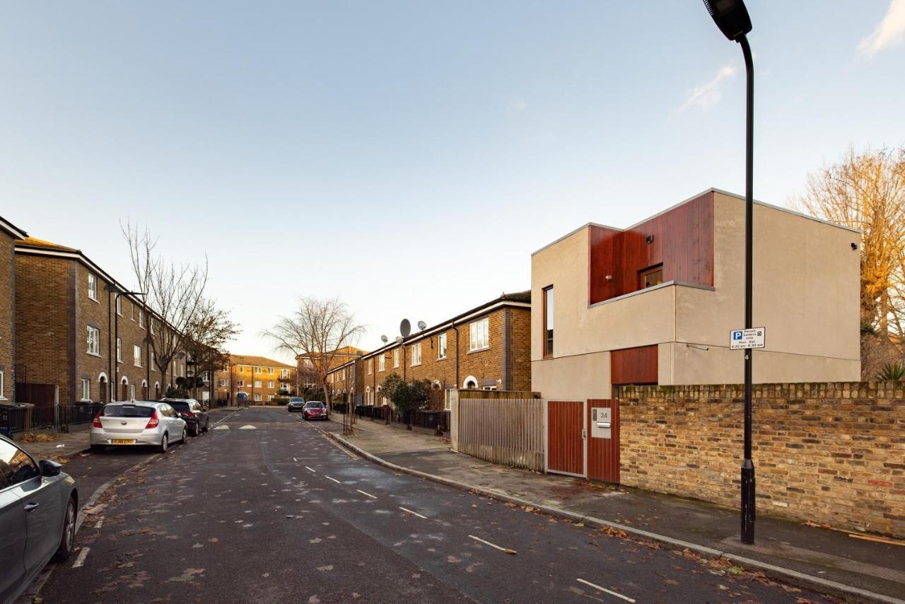 The Victoria Park Sanctuary - Stunning 2bdr Flat Londen
