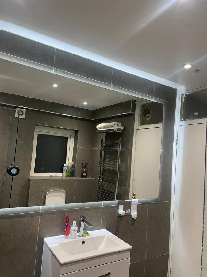 Balham, South Spacious 3 Privatunterkunft *