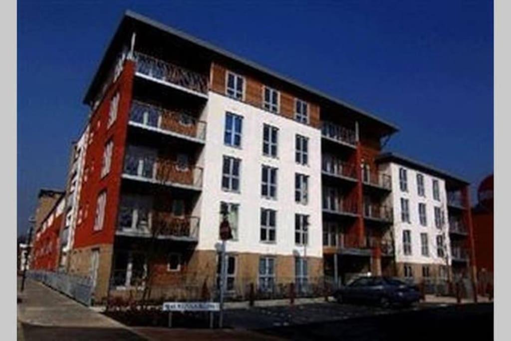 1 Bedroom Stylish In Zone 2 Close To Center - Whole Londres