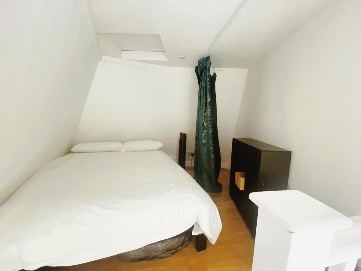 Unique, Exciting And Yours 2rooms Trafalgar Square Apartamento *