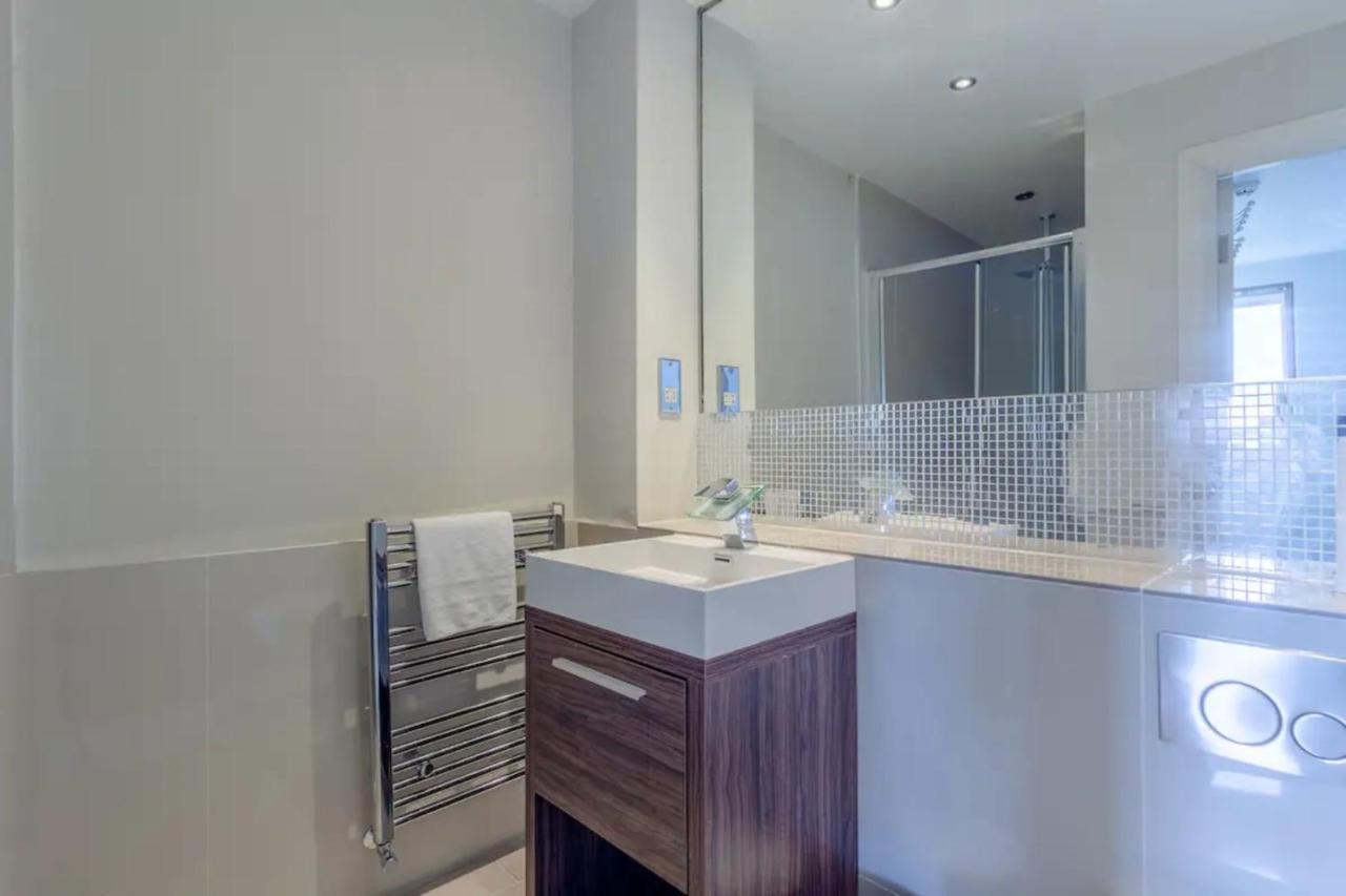 Appartement Bright And Spacious 1 Bedroom Flat In Notting Hill Londen