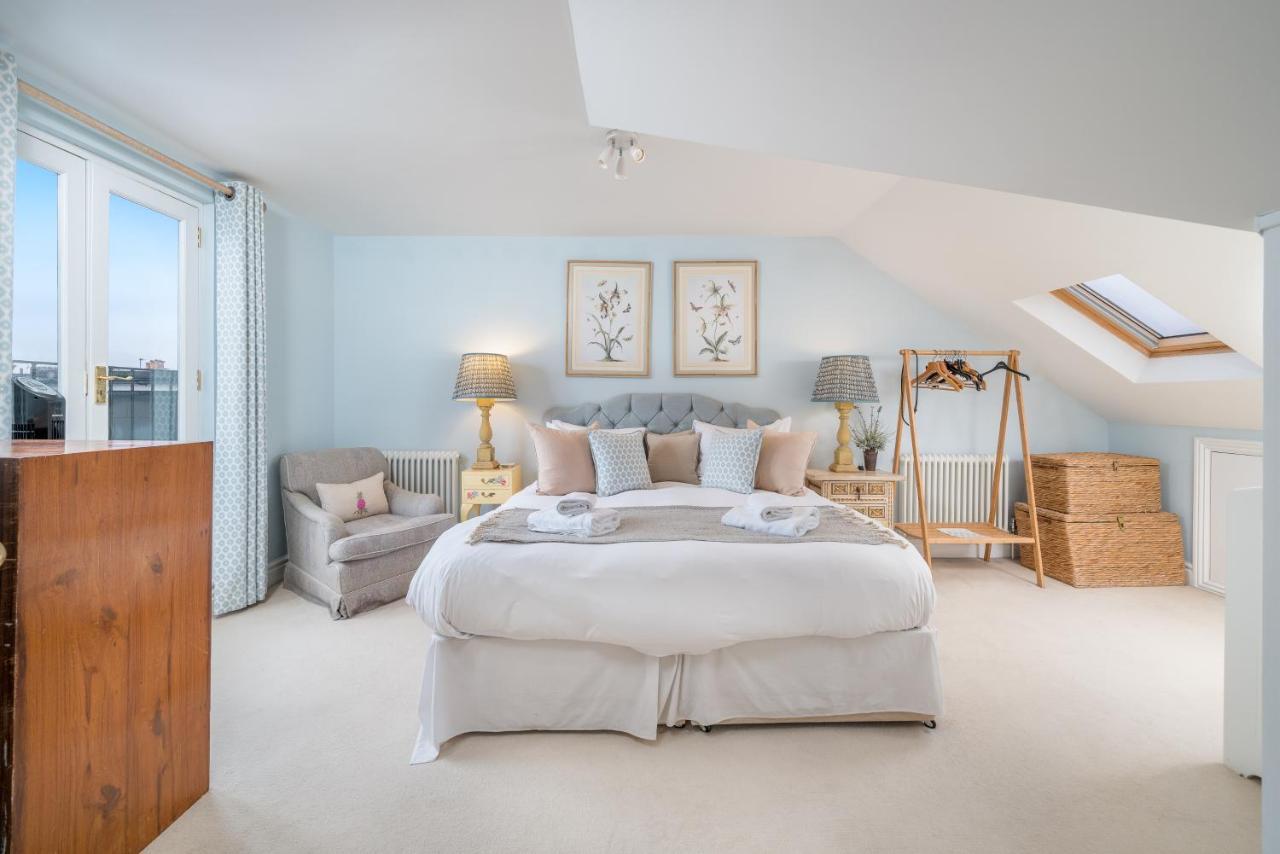 Joivy Splendid 4 Bed, 4 Bath House With Garden, Shepherds Bush Ferienhaus