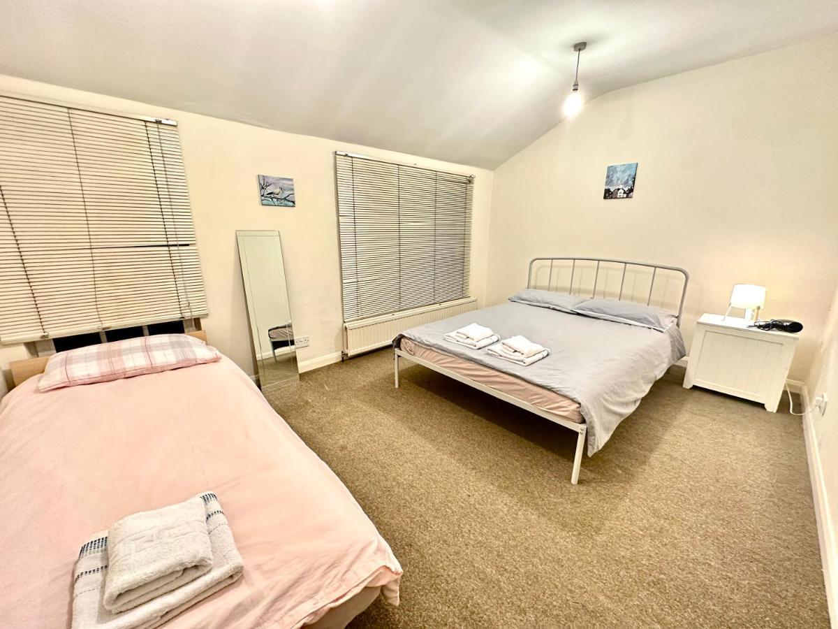 Private In Paddington,