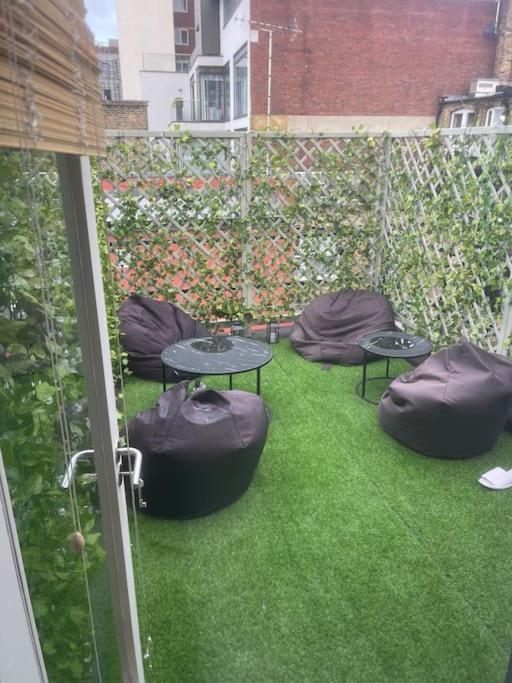 Appartement Spacious 2 Bedroom In The Heart Of Soho.