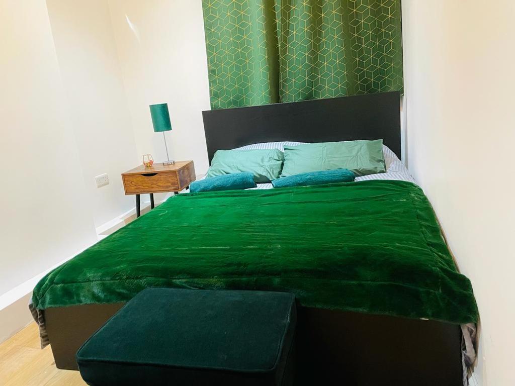 Luxury With Private Jacuzzi Hot Tub & Sauna * Londres