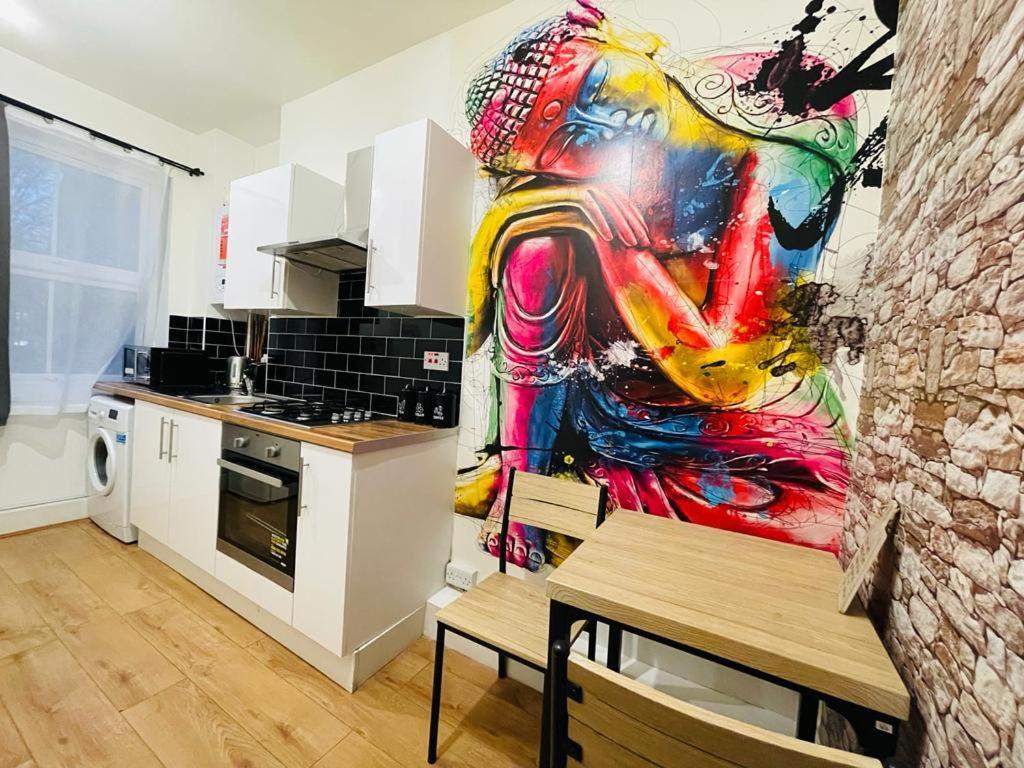 Luxury With Private Jacuzzi Hot Tub & Sauna * Londres