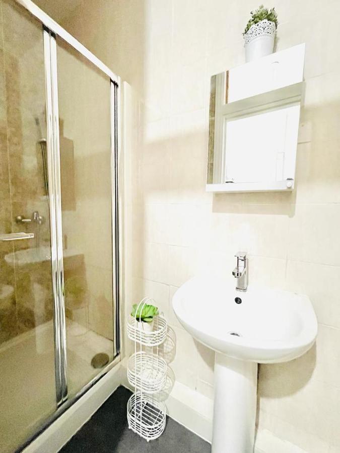 Apartamento Luxury With Private Jacuzzi Hot Tub & Sauna *