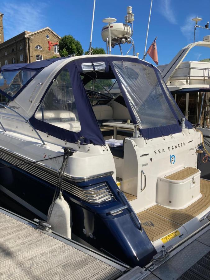 Botel Entire Boat At St Katherine Docks 2 Available Select Using Options Londres