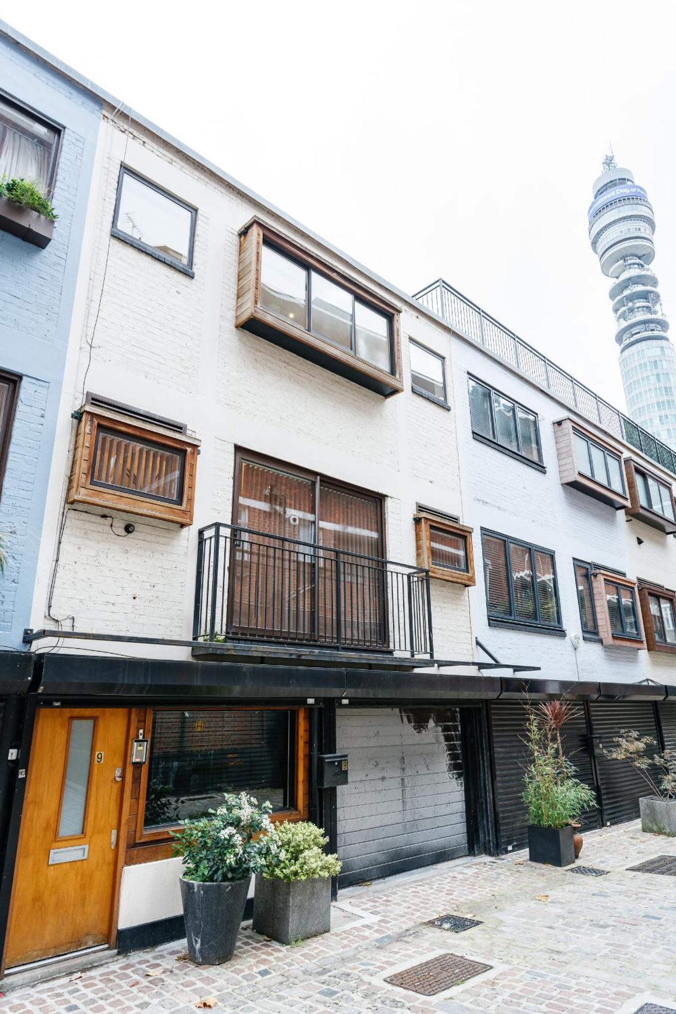 Immaculate 3-bed House In Londres