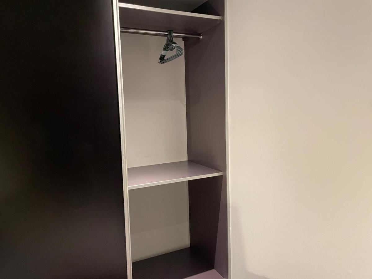 Apartamento Stepney Gated Area With Parking & Garden