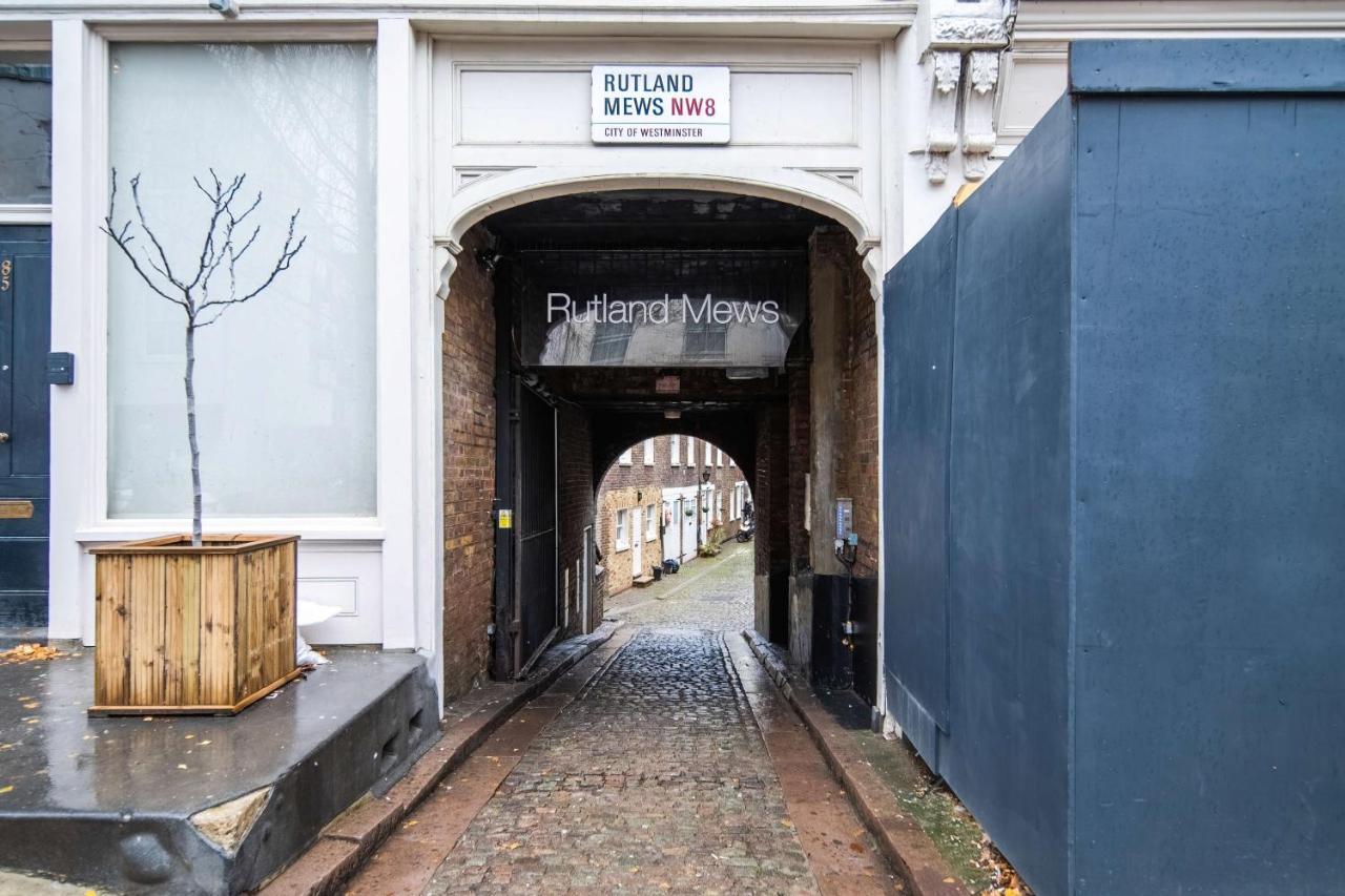 Beatles Mews Town House * London