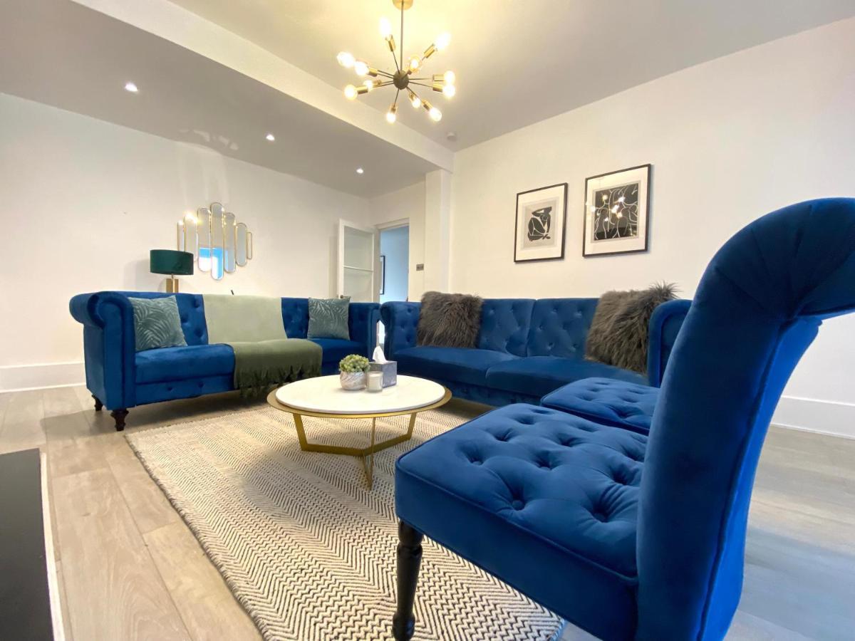 Appartement Modern Luxurious 3 Bed Flat With Private Garden & Bbq *