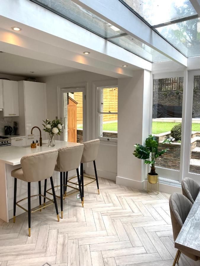 Modern Luxurious 3 Bed Flat With Private Garden & Bbq Appartement Londres