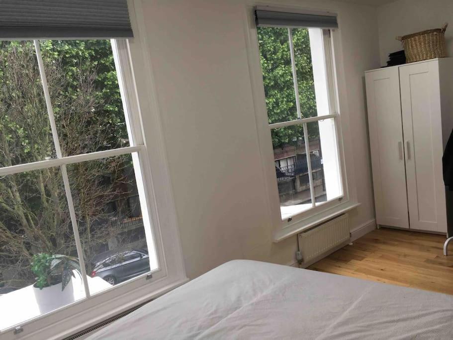 Newly Refurbished 2-bedroom Flat In Notting Hill Apartamento