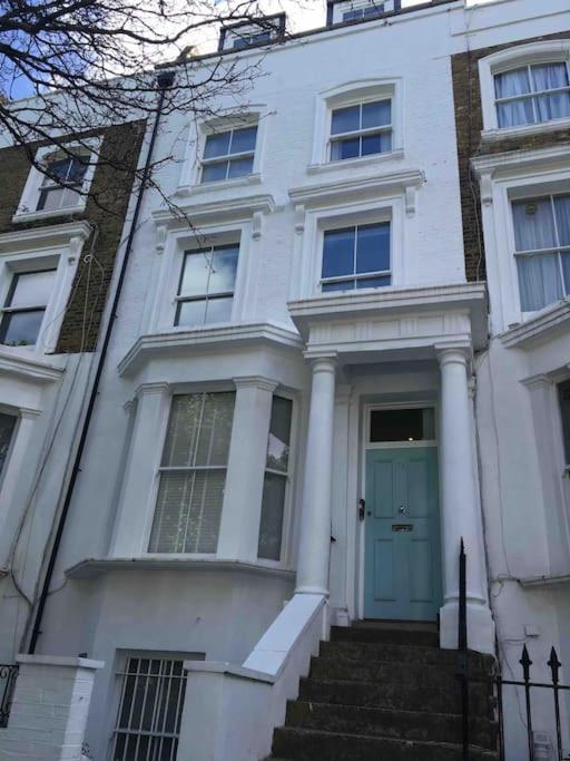 Newly Refurbished 2-bedroom Flat In Notting Hill * Londres