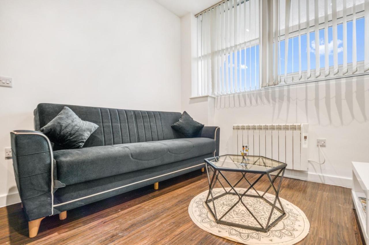 Fantastic 1 Bed By Heathrow Airport Apartamento Londres