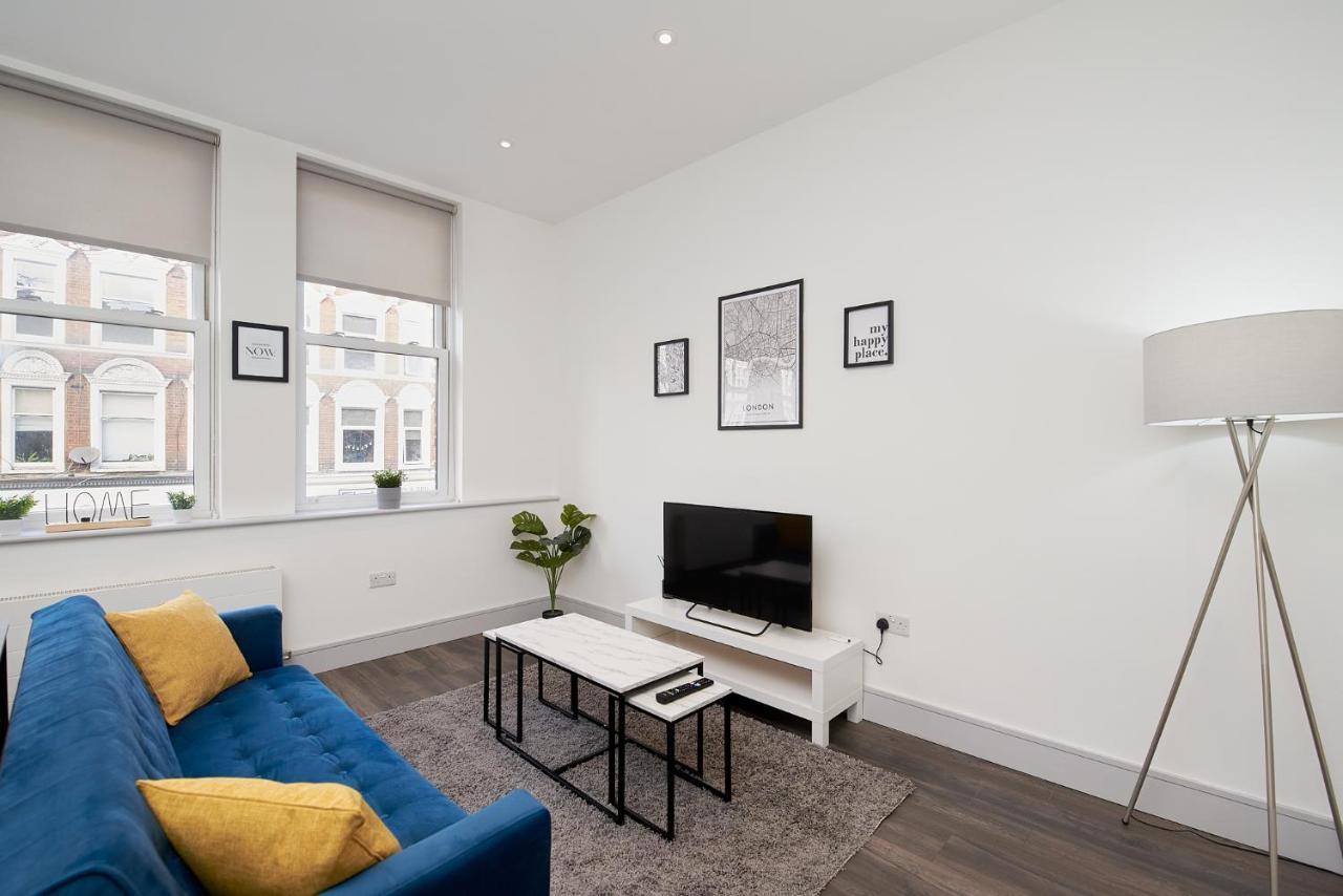 High Spec 2 Bed W/parking Available Apartamento
