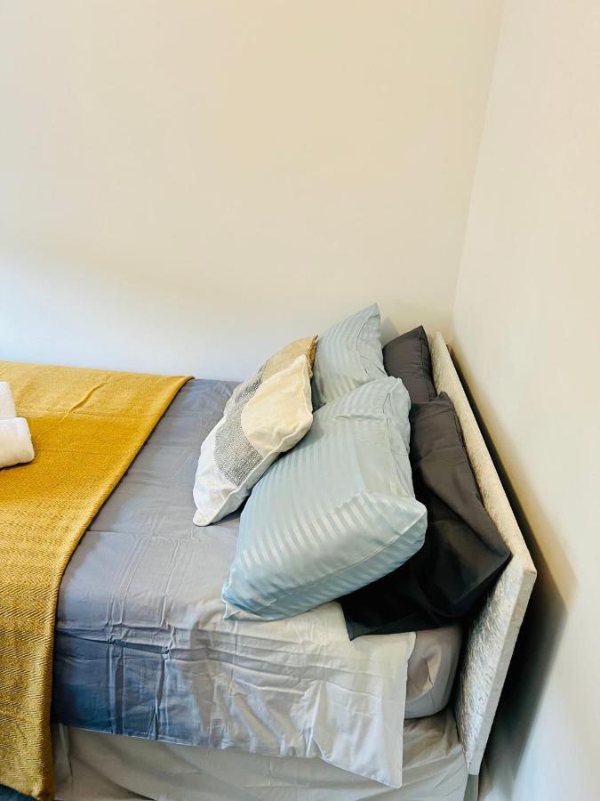 Beautiful Private In Willesden Apartamento Londres