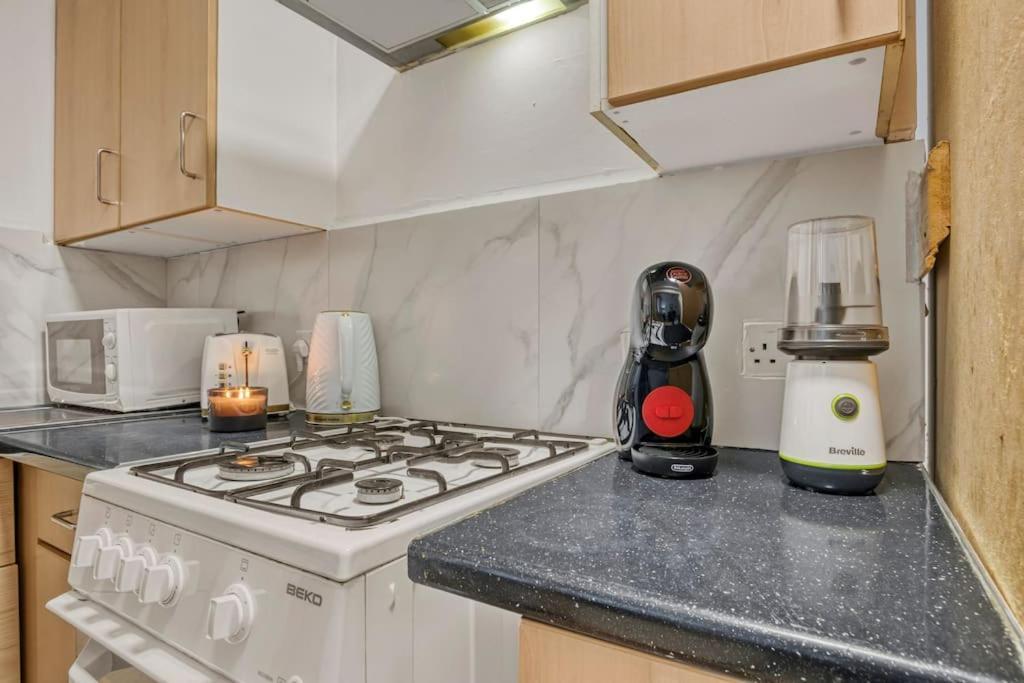 Cosy 2-bedroom Flat Paddington Apartment London