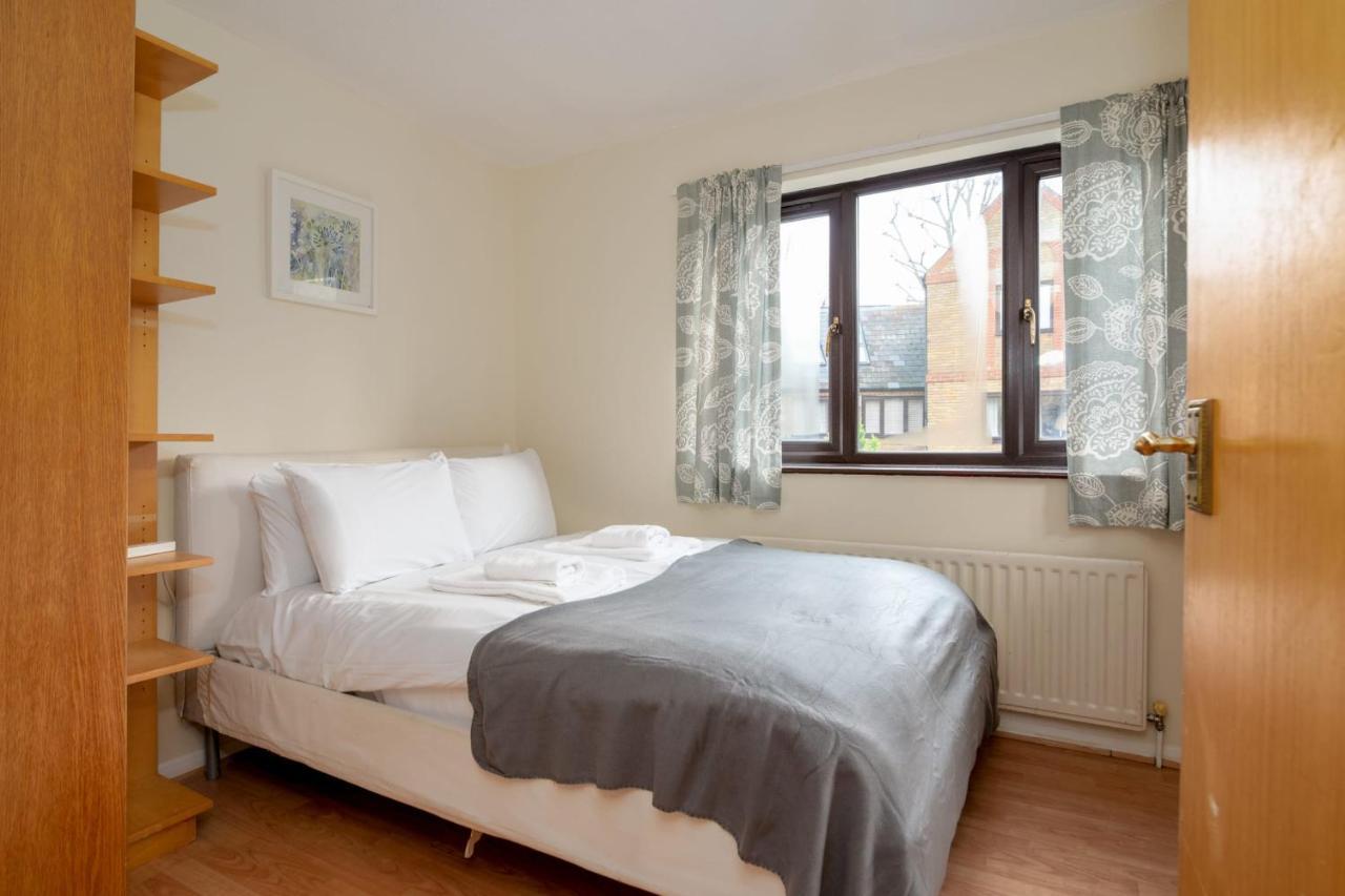 Guestready - 4br In Surrey Quays Canada Water Vakantiehuis