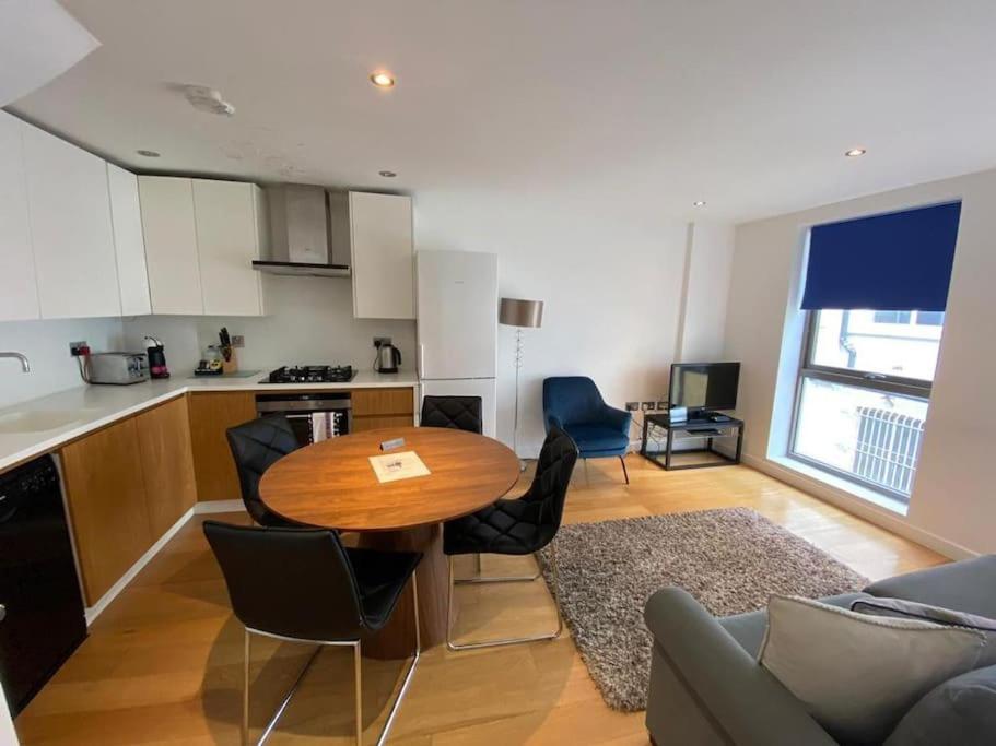 A Beautiful And Cozy In The Heart Of Apartamento Londres