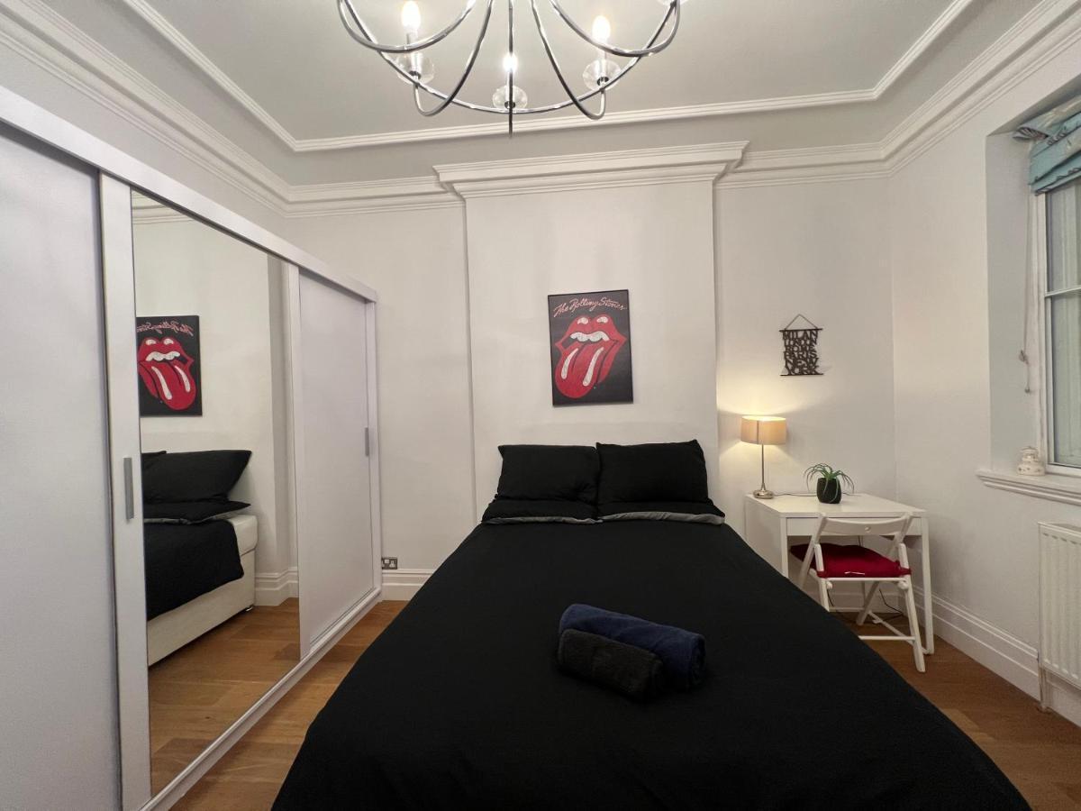 Pensión Luxury Specious In Central Londres
