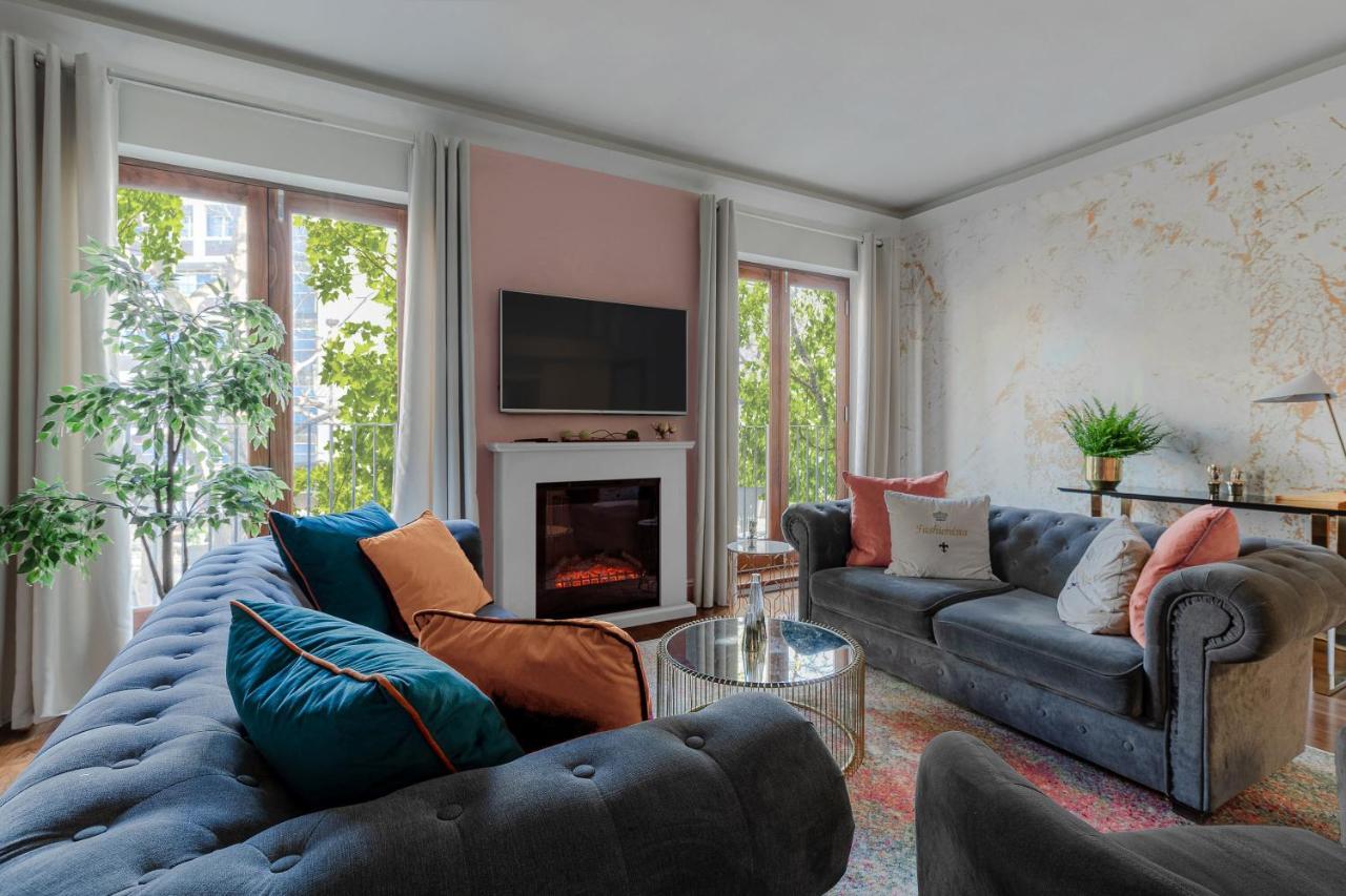 Notting Hill & Hyde Park Exclusive West-end Serene Designer Family 5bed4bath * London