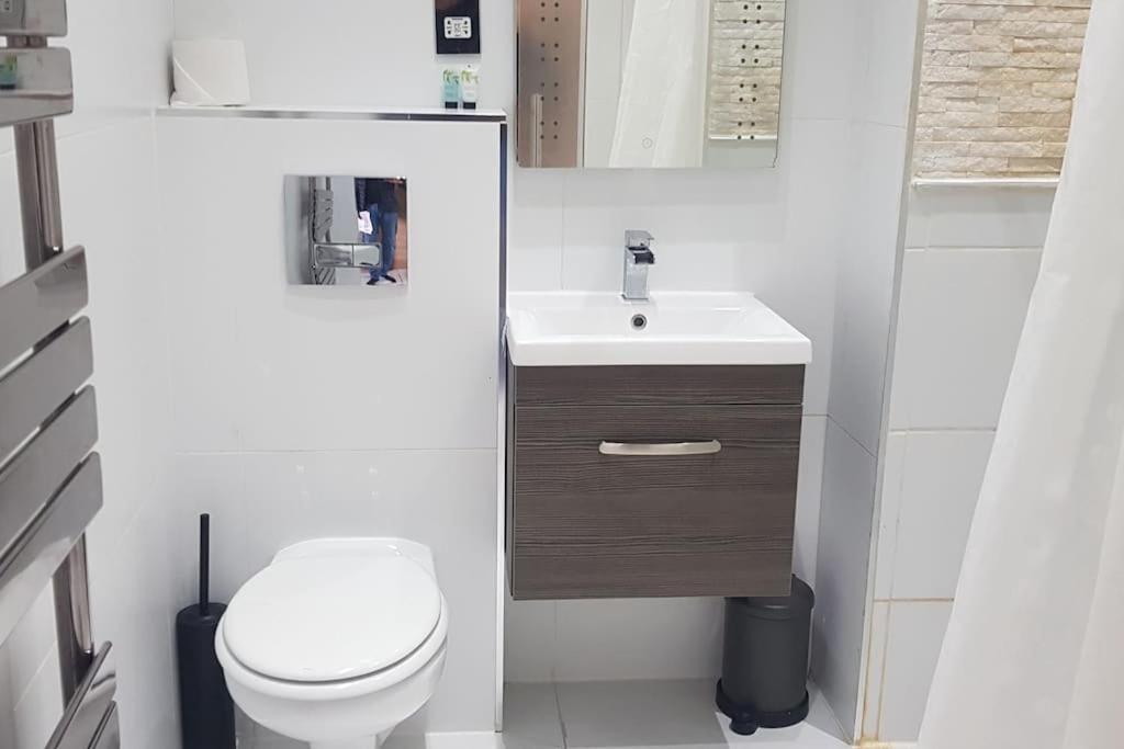 Lovely One-bedroom In Paddington Bayswater. Apartamento