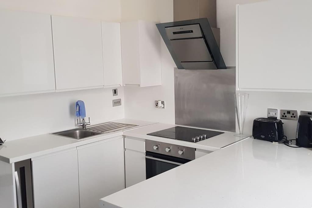 Lovely One-bedroom In Paddington Bayswater. * Londres