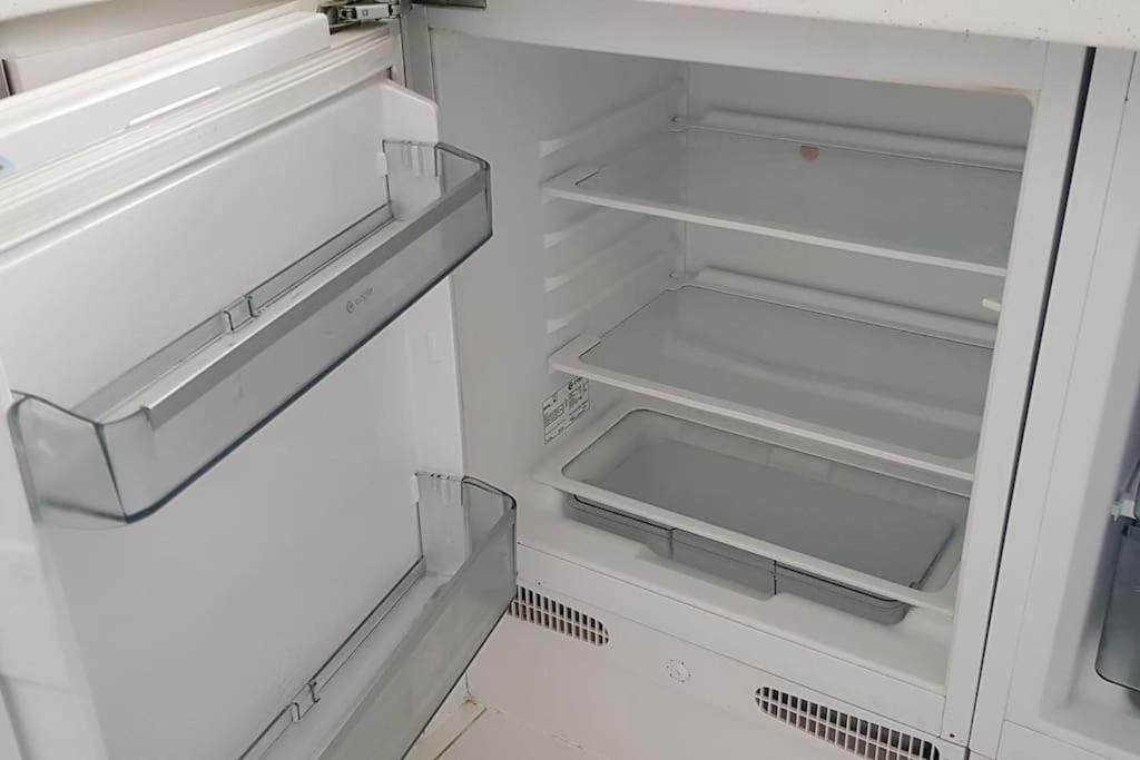 Lovely One-bedroom In Paddington Bayswater. Apartamento Londres