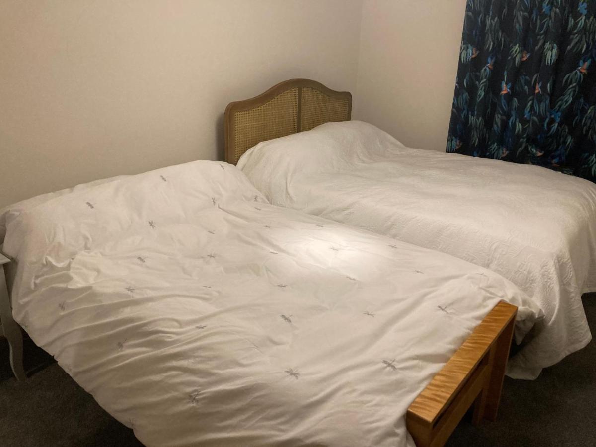 Beautiful 1-bed In Apartamento