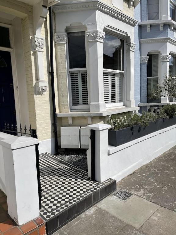 Beautiful Ground Floor Garden Flat Apartamento