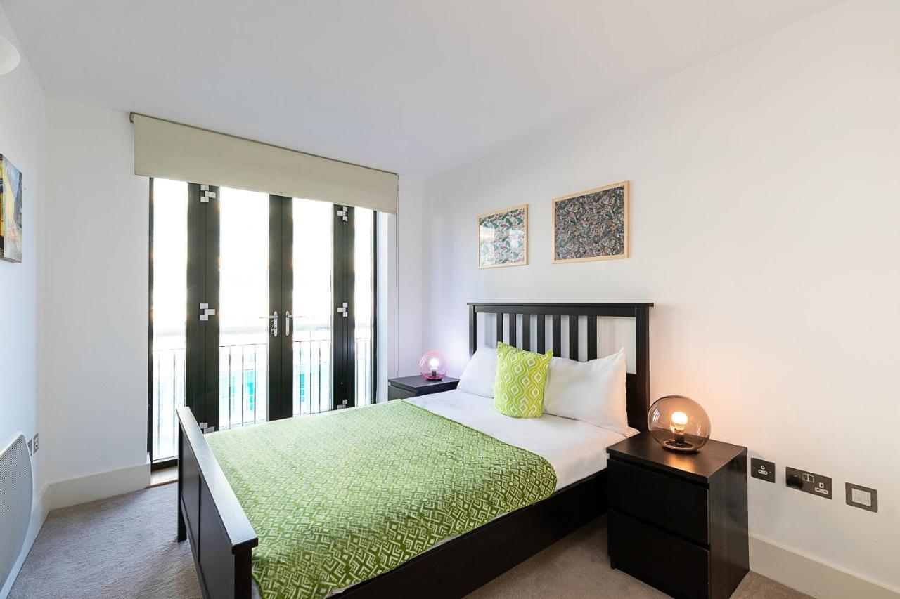 City Apartments * London