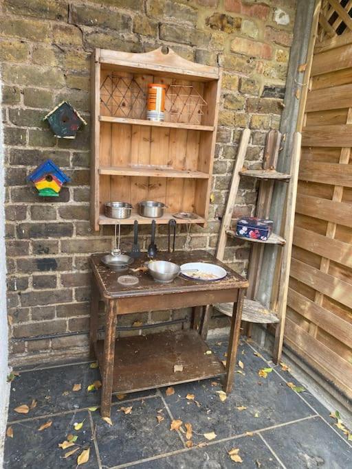 Hébergement de vacances Three Bedroom Family With Garden In Walthamstow Londres